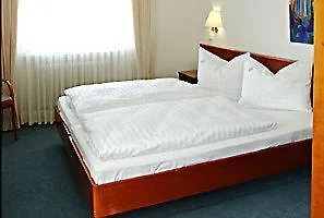 Weidenpescher Hof 2* Köln