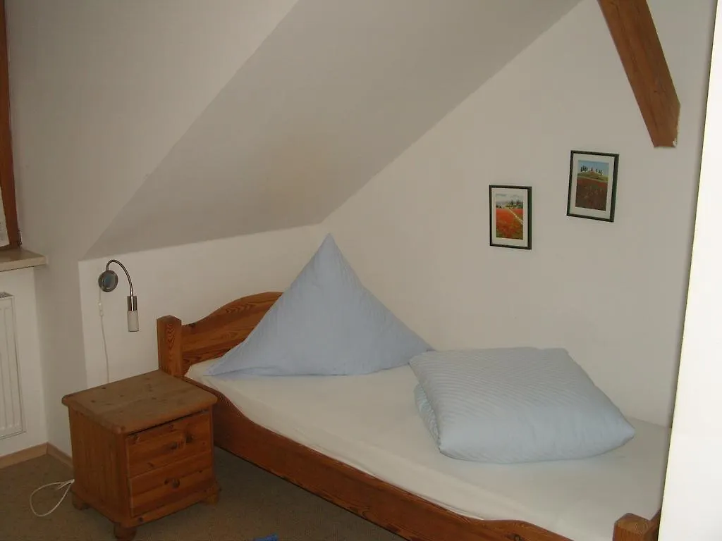 Hotel Garni Loehr Landau an der Isar 3*,  Germany